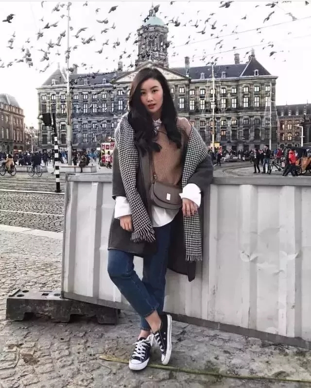 矮个子女生的潮人穿搭  秒变时尚界宠儿