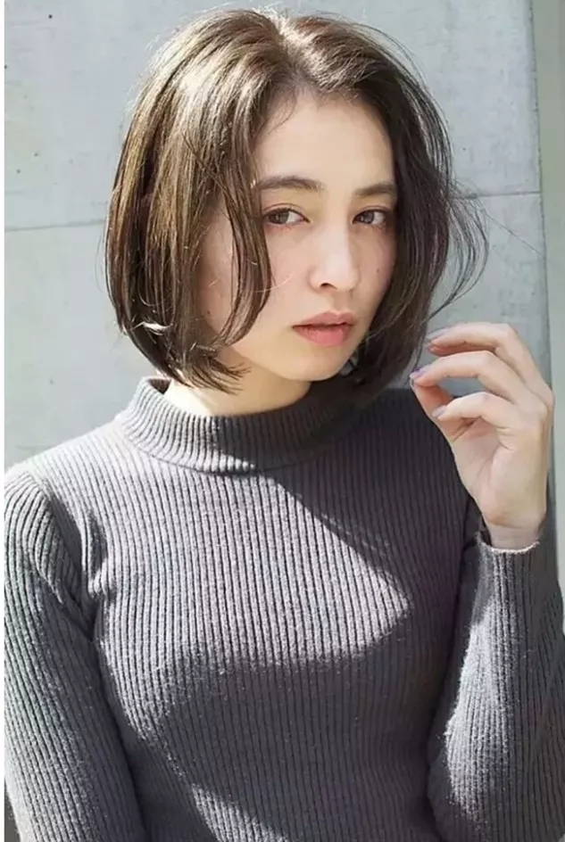 五官不完美 发型来凑