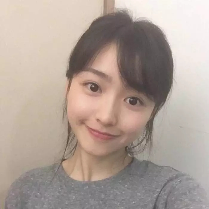 五官不完美 发型来凑