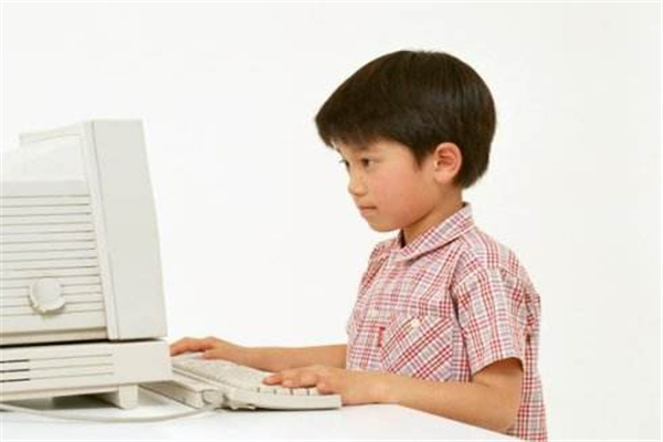 如何防止孩子沉迷网络游戏？