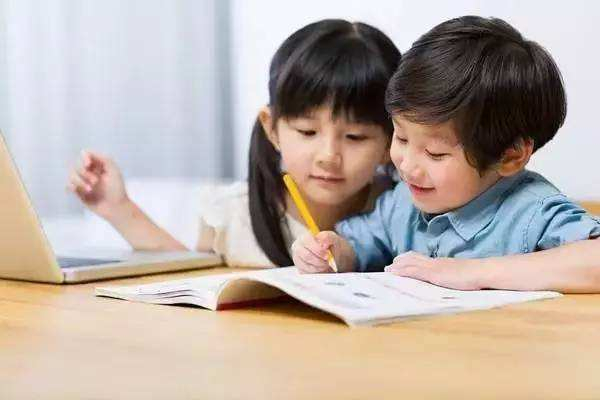 如何防止孩子沉迷网络游戏？