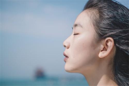 经常胡思乱想怎么办？