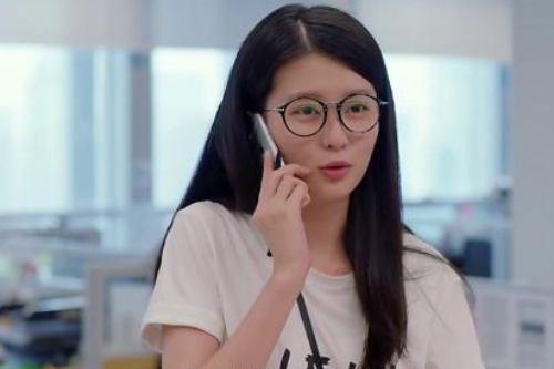 关雎尔在欢乐颂2中，最后为什么被孤立？