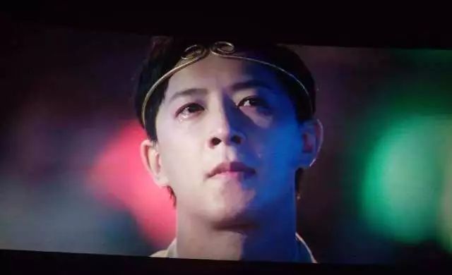 阴魂不散，是对过往的耿耿于怀