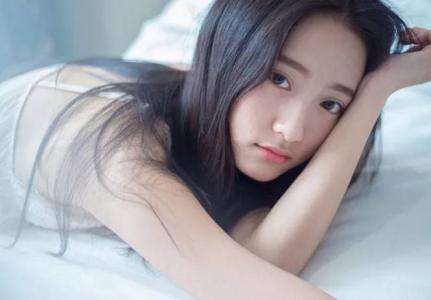 如何与一个害羞的女孩畅谈：10种方法让她对你开放