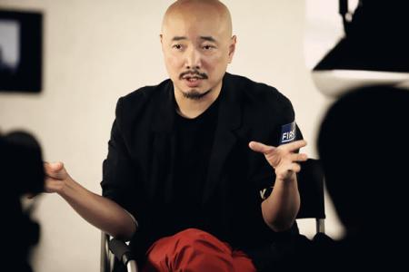 《港囧》票房超《泰囧》，徐峥却不敢为之庆功