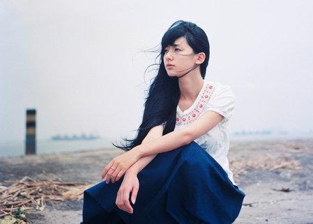 你不是失去才发现爱的是她，是失去后才爱她！