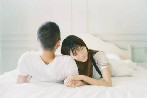 女人欺骗你感情的五大表现，你中了几个？